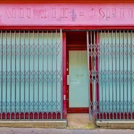 Modern And Renovated Next To Sacre-coeur Paris