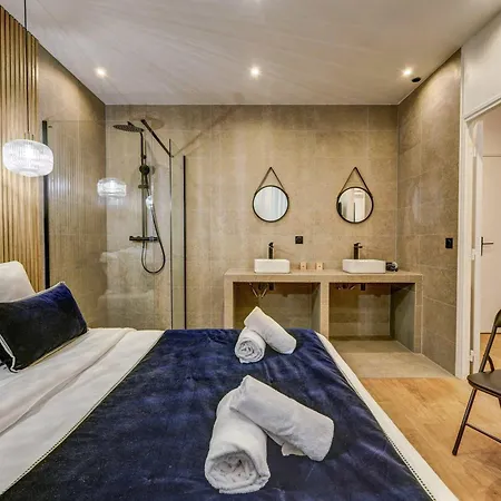Apartment Modern And Renovated Next To Sacre-coeur Paris